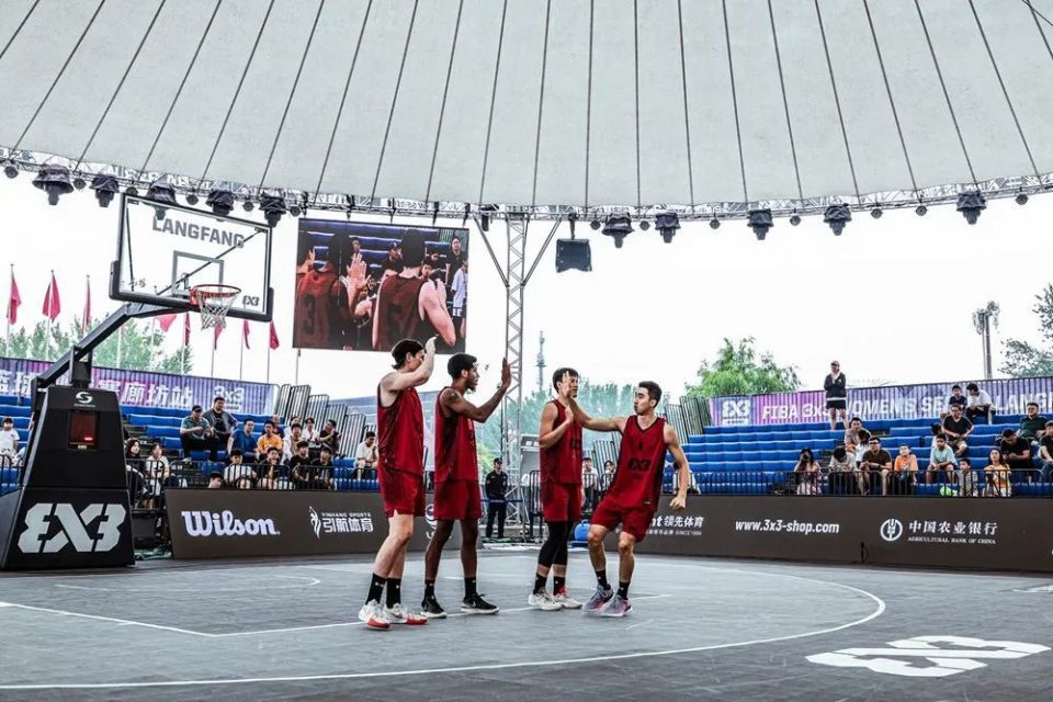 包含杜塞尔多夫引进新外援，战力强劲大幅提升的词条