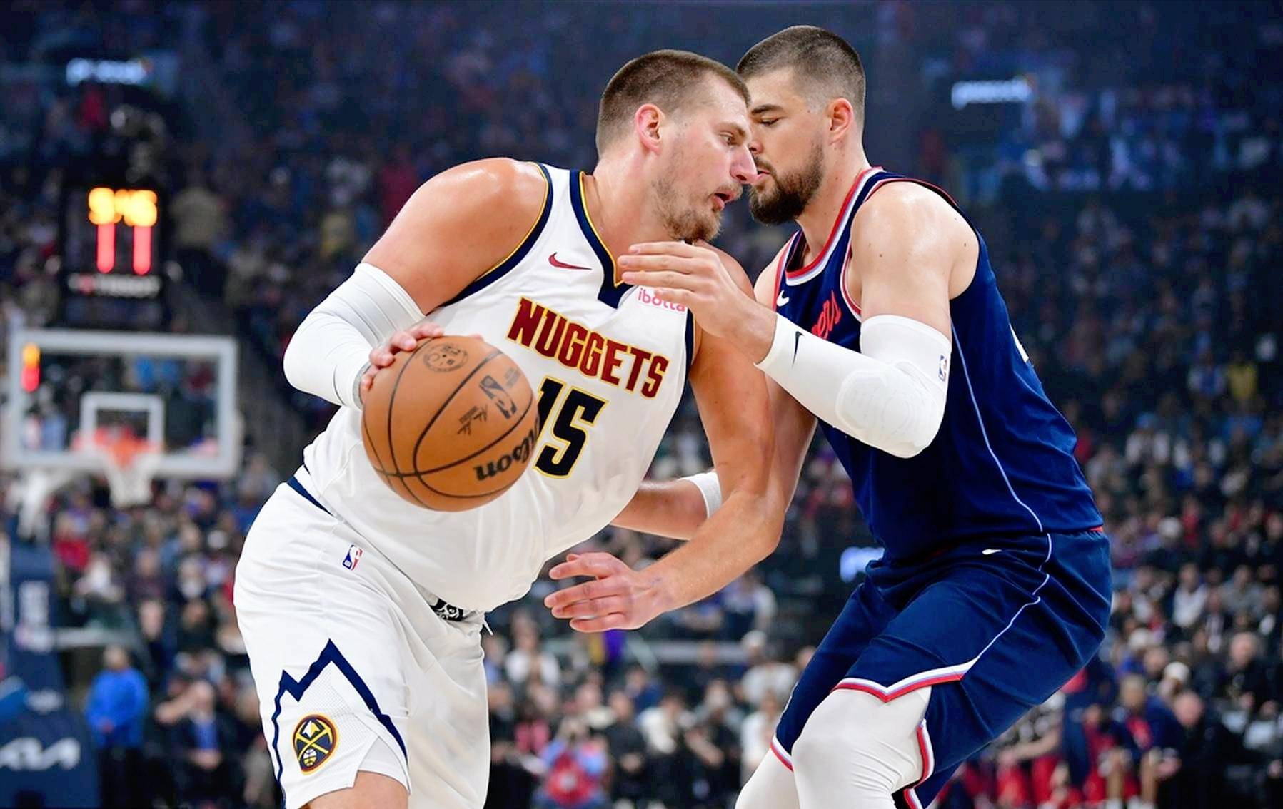 包含快船队客场战胜开拓者，球队重拾信心备战下一场比赛的词条